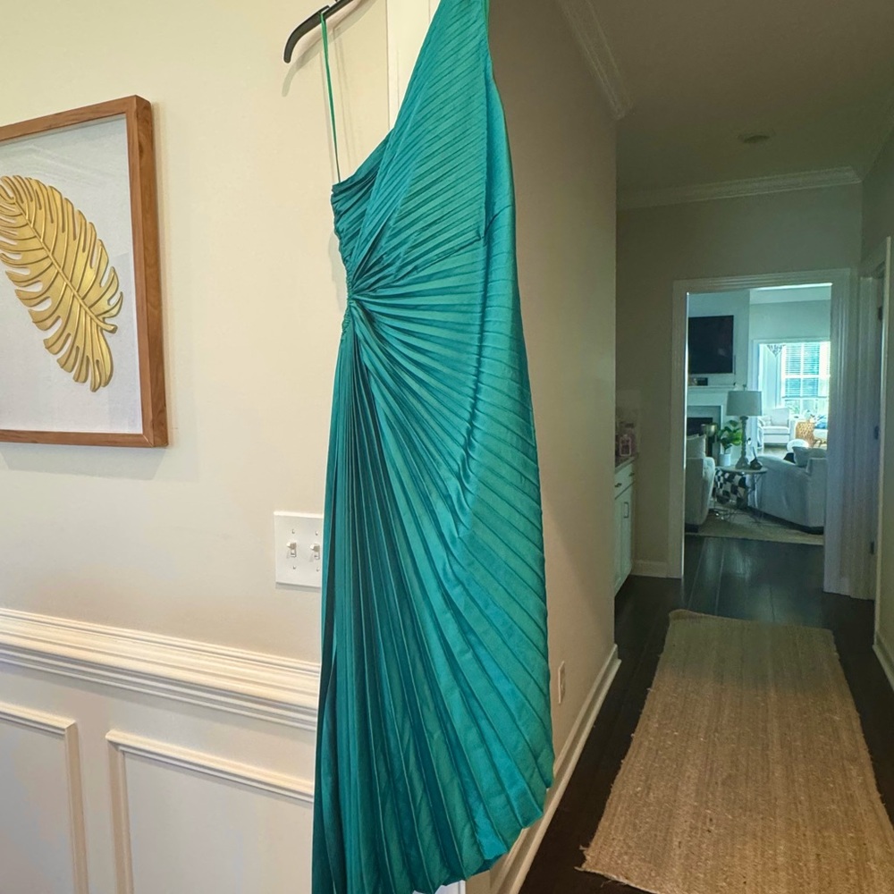 Elegant Teal One-Shoulder Dress